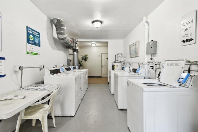 2310 Denmark St Unit 34, Clearwater, FL 33763 - shared laundry featuring washing machine and dryer