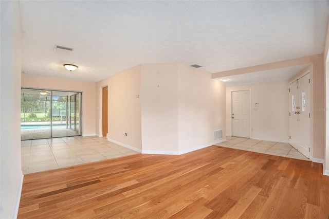 13310 Golf Crest Cir, Tampa, FL 33618 - photo 7