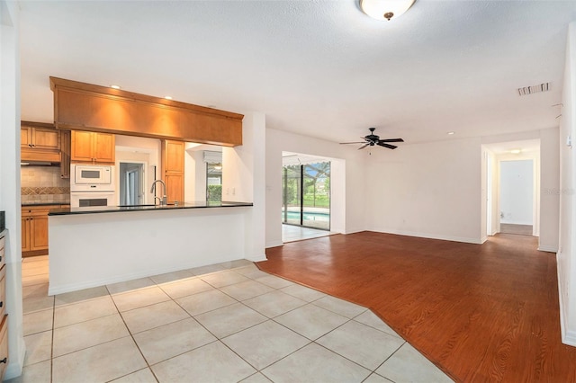 13310 Golf Crest Cir, Tampa, FL 33618 - photo 10