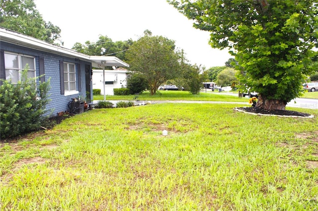 5 Moonlight Ln, Winter Haven, FL 33884 - view of green lawn