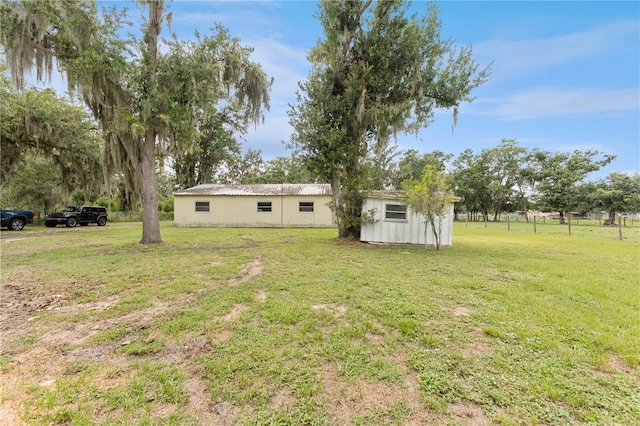 9819 Allen Rd, Lithia, FL 33547 - view of grassy yard featuring an outbuilding