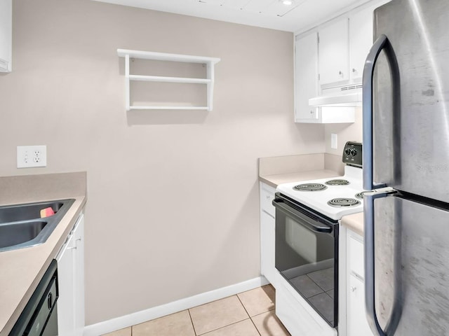 401 Windrush Bay Dr, Tarpon Springs, FL 34689 - kitchen featuring freestanding refrigerator, electric range, under cabinet range hood, dishwasher, and light countertops