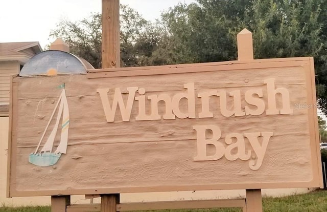 401 Windrush Bay Dr, Tarpon Springs, FL 34689 - view of community sign