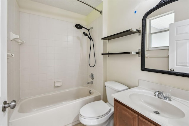 297 Beacon Pointe Dr, Ocoee, FL 34761 - bathroom with shower / bathtub combination and vanity