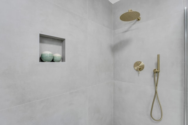 3381 19th Pl SW, Largo, FL 33774 - bathroom view of a tile shower