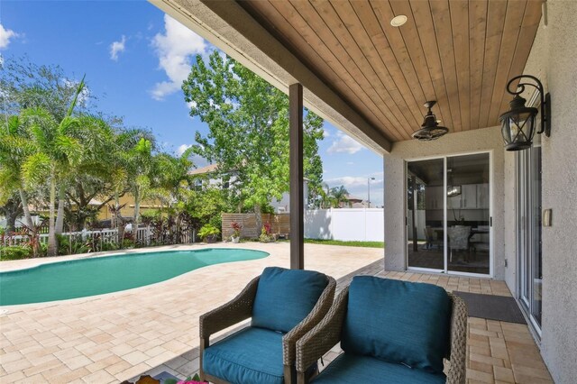 31111 Bridgegate Dr, Wesley Chapel, FL 33545