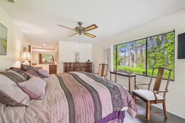820 Newberger Rd, Lutz, FL 33549 - photo 13