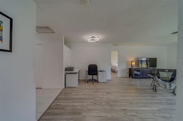 8701 40th Ln N, Pinellas Park, FL 33782 - photo 13