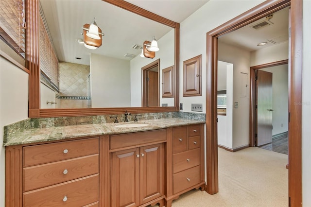 2103 N Golfview Dr, Plant City, FL 33566 - full bathroom with vanity