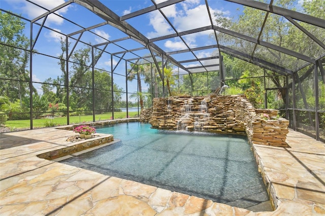 2103 N Golfview Dr, Plant City, FL 33566 - outdoor pool with a patio and glass enclosure