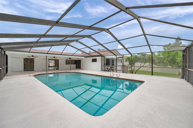 734 Flamingo Dr, Apollo Beach, FL 33572 - swimming pool featuring ceiling fan, a patio area, and a lanai