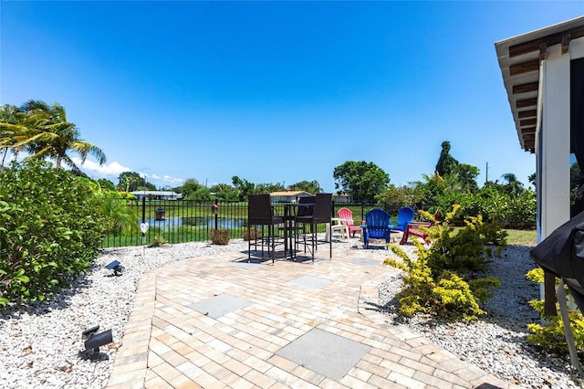 3312 Kenmore Dr, Sarasota, FL 34231 - view of patio