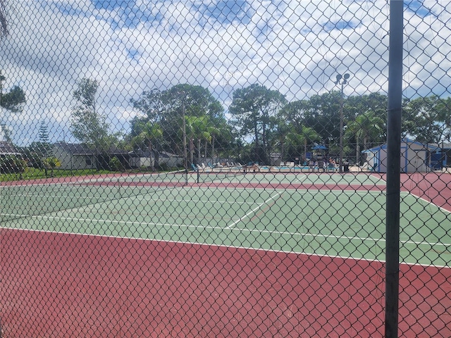 209 Corkwood Ln, Oldsmar, FL 34677 - view of tennis court
