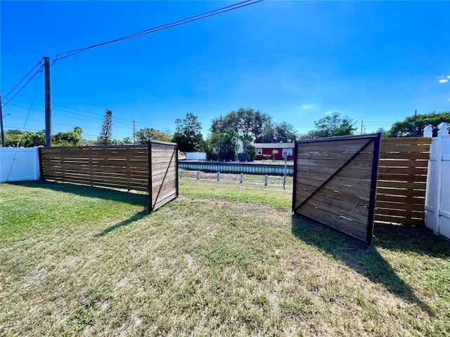 3110 10th Ave N, Saint Petersburg, FL 33713 - view of fenced backyard