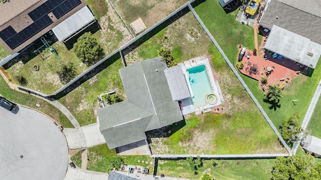 1304 Cedar Ct, Tarpon Springs, FL 34689 - aerial view of a pool