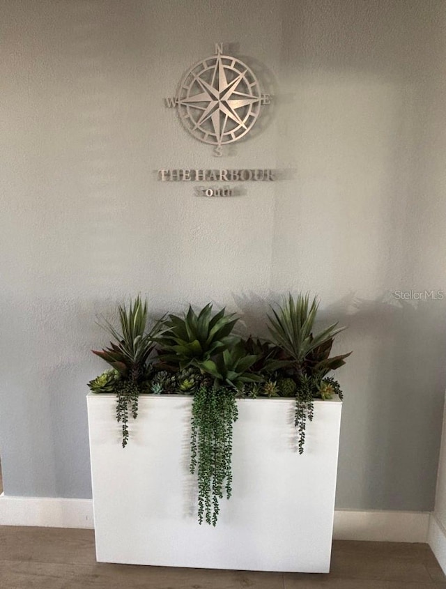 1591 Gulf Blvd Unit 304S, Clearwater Beach, FL 33767 - detailed view of baseboards