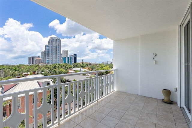 700 Beach Dr NE Unit 606, Saint Petersburg, FL 33701 - balcony featuring a city view