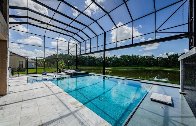29038 Picana Ln, Wesley Chapel, FL 33543 - view of swimming pool featuring glass enclosure, a patio, a pool with connected hot tub, and a water view