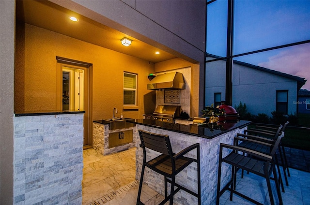 29038 Picana Ln, Wesley Chapel, FL 33543 - view of patio / terrace featuring area for grilling and glass enclosure