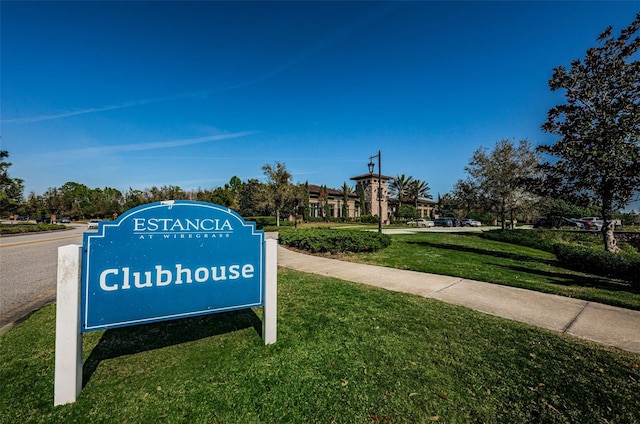 29038 Picana Ln, Wesley Chapel, FL 33543 - community / neighborhood sign featuring a yard