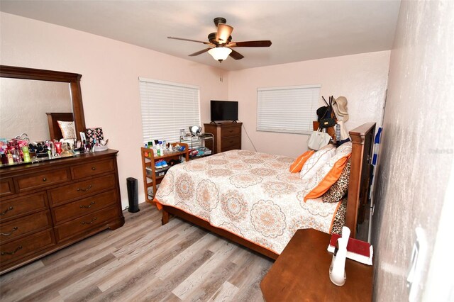 7684 Oakhurst Rd, Seminole, FL 33776 - photo 17