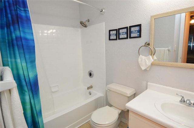 10265 Gandy Blvd N Unit 1409, Saint Petersburg, FL 33702 - bathroom featuring shower / bathtub combination with curtain and vanity