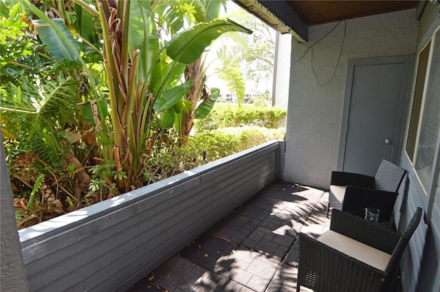 10265 Gandy Blvd N Unit 1409, Saint Petersburg, FL 33702 - view of balcony