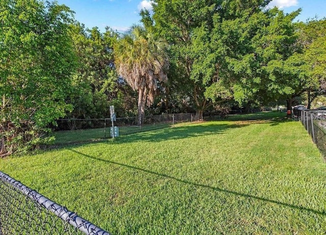 10265 Gandy Blvd N Unit 1409, Saint Petersburg, FL 33702 - view of yard