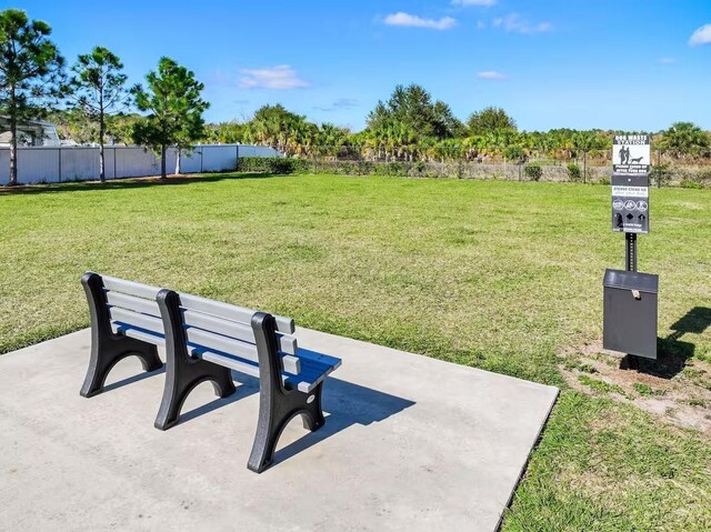10024 Merry Fawn Ct, Sun City Center, FL 33573 - view of yard