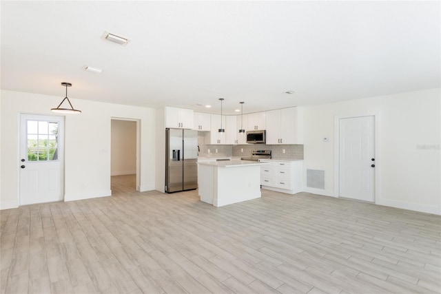 1008 Shangri La Dr, Seffner, FL 33584