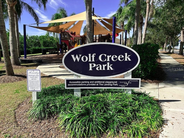 511 Winterside Dr, Apollo Beach, FL 33572 - view of community sign