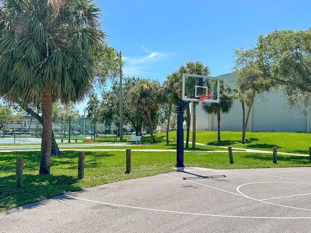 12132 Capri Cir S, Treasure Island, FL 33706 - view of sport court with community basketball court