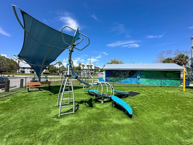 12132 Capri Cir S, Treasure Island, FL 33706 - view of jungle gym