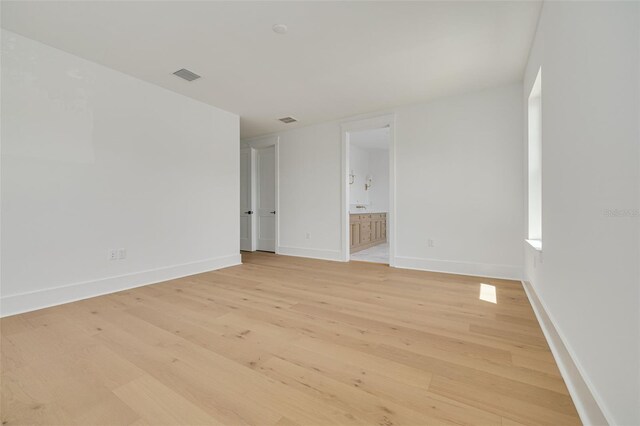 2910 11th St N, Saint Petersburg, FL 33704 - photo 29