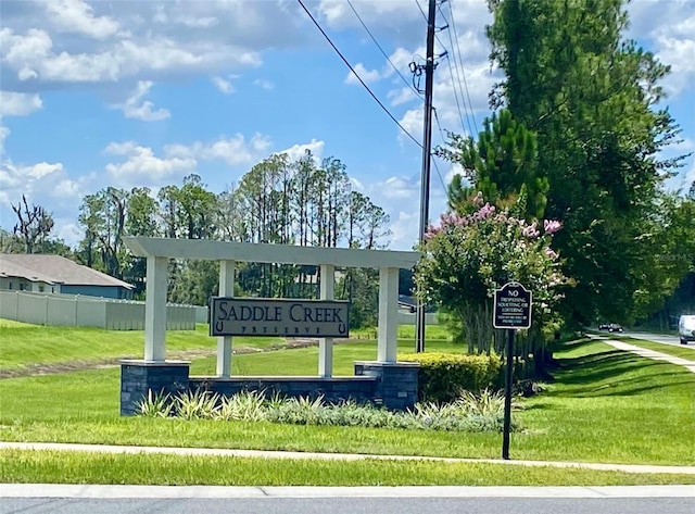 2175 Old Mining Rd, Lakeland, FL 33801 - view of community sign