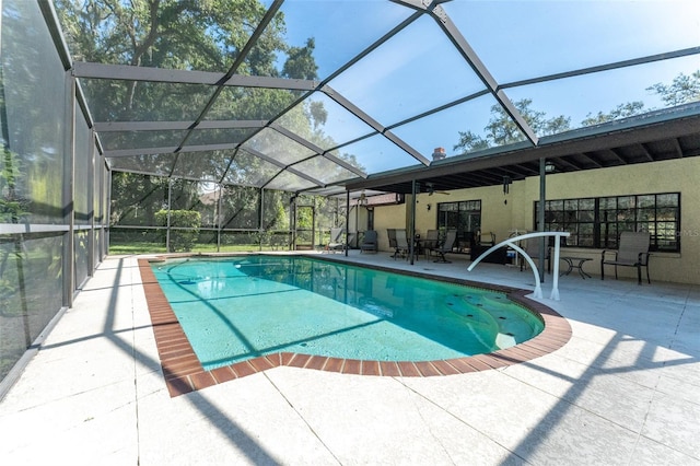11307 Sandpine Rd, Riverview, FL 33569 - swimming pool with a patio area, a lanai, and a ceiling fan