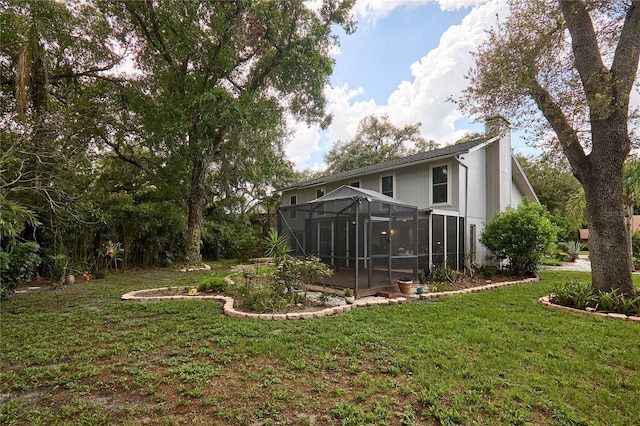 15917 Dover Cliffe Dr, Lutz, FL 33548 - view of green lawn featuring a lanai