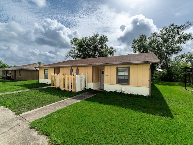 1318 Fairway Dr, Lakeland, FL 33801 - photo 3