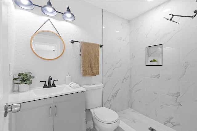 6370 Elmhurst Dr, Pinellas Park, FL 33782 - bathroom with vanity and a shower