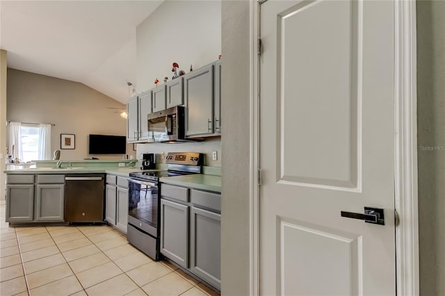 28826 Windover St, Wesley Chapel, FL 33545 - photo 40