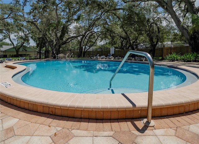 945 Hamilton Ct, Palm Harbor, FL 34683 - view of community pool
