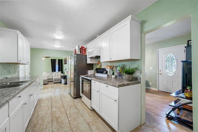 317 Elizabeth Ave, Clearwater, FL 33759 - photo 10