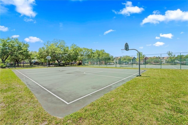 10520 White Lake Ct Unit 10520, Tampa, FL 33626 - view of basketball court featuring community basketball court and a tennis court