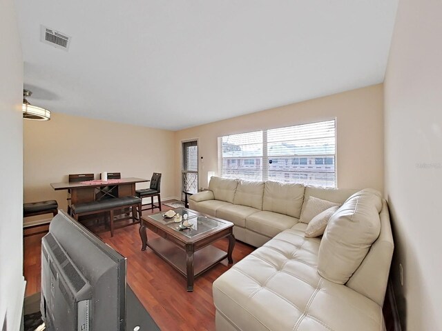 1921 58th Ave N Unit 15, Saint Petersburg, FL 33714 - photo 4