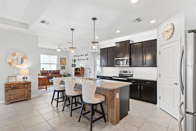 537 Ocean Spray Dr, Ruskin, FL 33570 - photo 3
