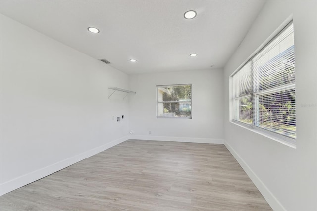7704 Tanglewood Ln, Tampa, FL 33615 - photo 19
