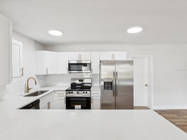 1843 Berg Rd, Holiday, FL 34690 - photo 2