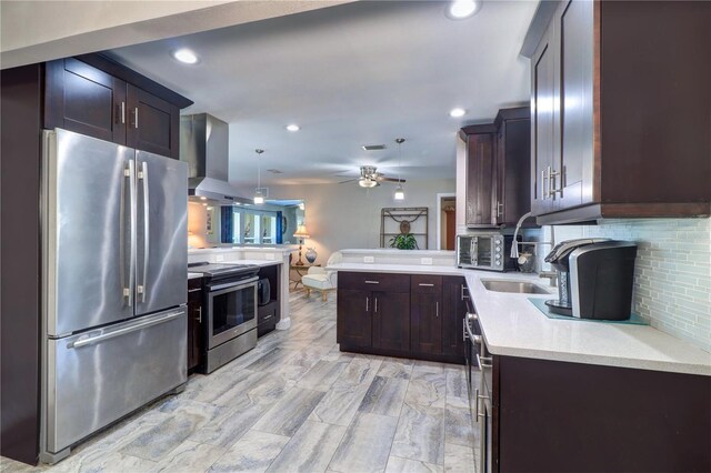 8289 136th St, Seminole, FL 33776 - photo 4