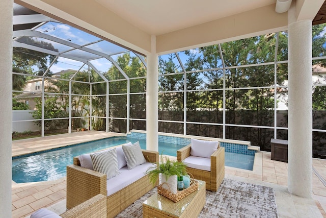 3307 W Knights Ave, Tampa, FL 33611 - outdoor pool featuring a patio and an outdoor living space