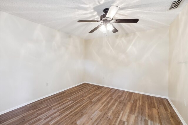 8720 Briar Patch Dr, Port Richey, FL 34668 - photo 11